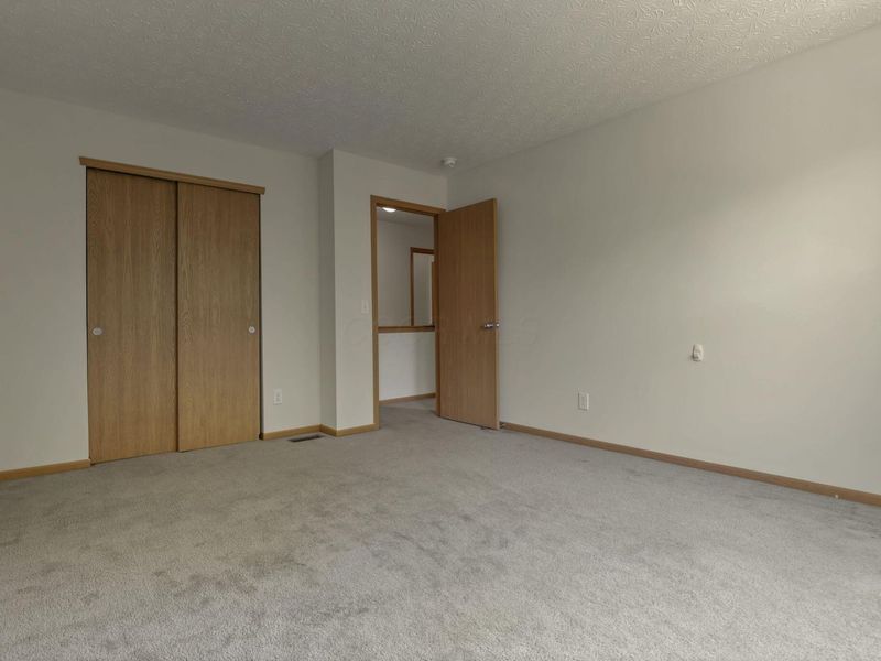5724 Galveston Drive , Columbus, OH 43228 Photo 21