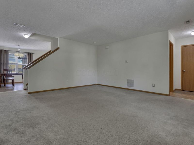 5724 Galveston Drive , Columbus, OH 43228 Photo 3