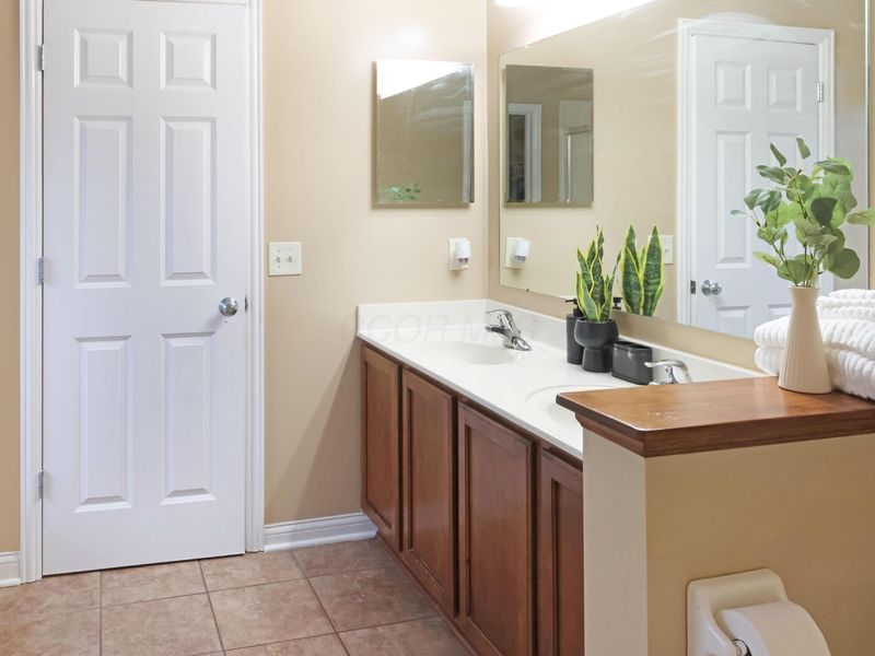4105 Adalric Drive, Columbus, OH 43219 Photo 24