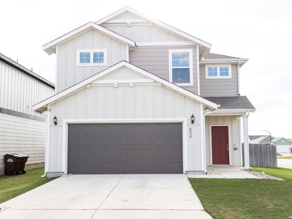 804 Sweetgrass, New Braunfels, TX 78130