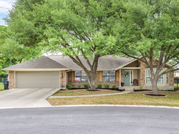 1420 DEVIN DR, New Braunfels, TX 78130