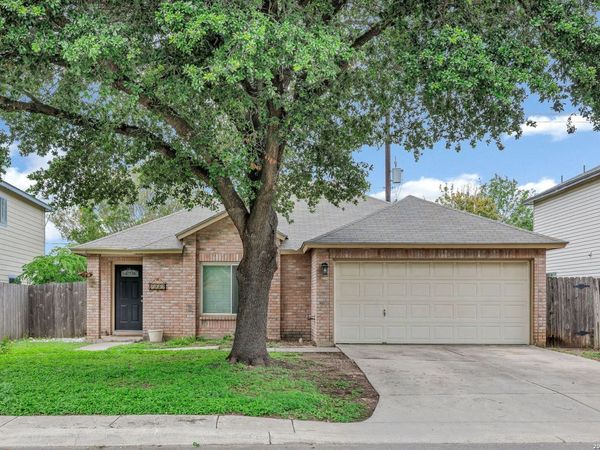 7927 HILLTOP CRST, San Antonio, TX 78251