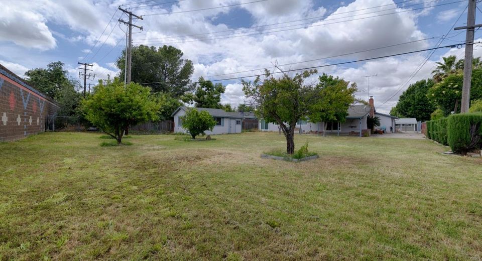 6324 Matterhorn Dr, Sacramento, CA 95842 Photo