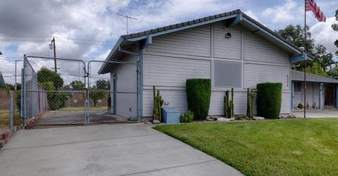 6324 Matterhorn Dr, Sacramento, CA 95842 Photo