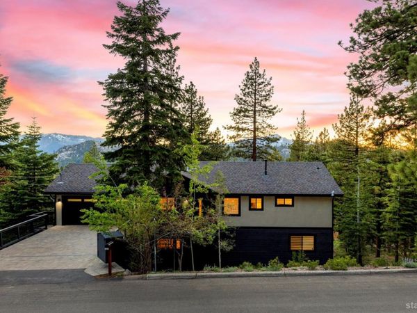1944 Apalachee Drive, South Lake Tahoe, CA 96150
