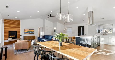 1944 Apalachee Drive, South Lake Tahoe, CA 96150 Photo