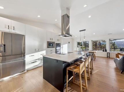 1944 Apalachee Drive, South Lake Tahoe, CA 96150 Photo