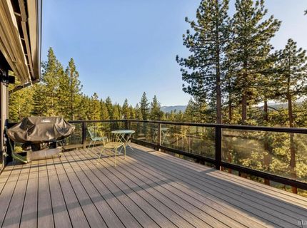 1944 Apalachee Drive, South Lake Tahoe, CA 96150 Photo