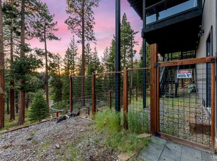 1944 Apalachee Drive, South Lake Tahoe, CA 96150 Photo