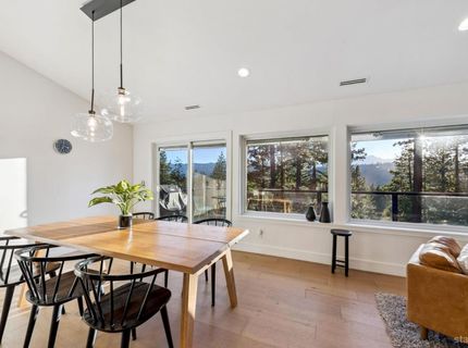1944 Apalachee Drive, South Lake Tahoe, CA 96150 Photo