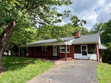 158 Woodvue Drive, Madison Heights, VA 24572