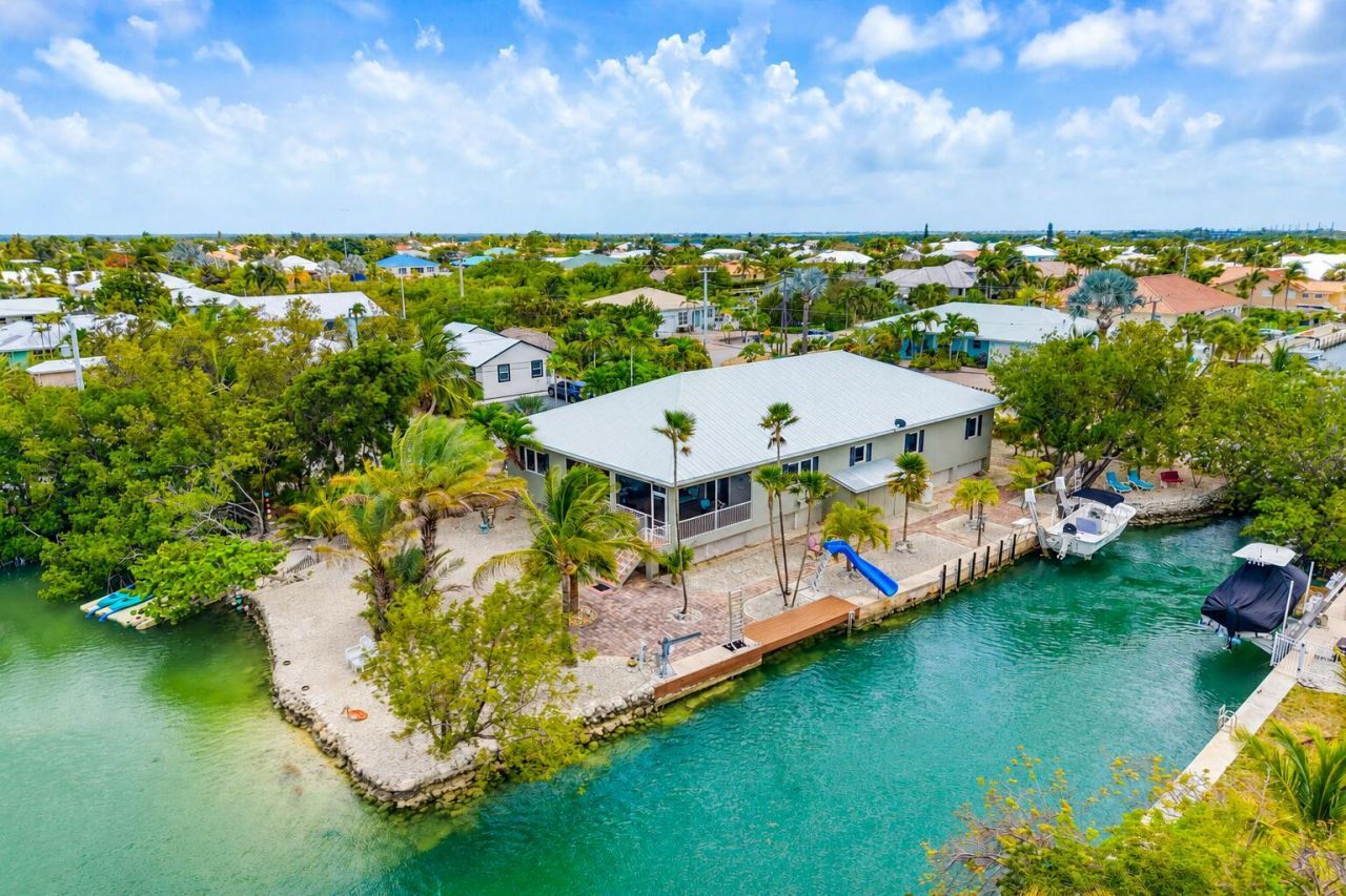 21023 2nd Avenue, Cudjoe, FL 33042 Photo