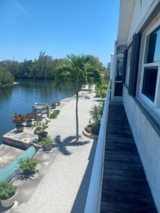 251 Pelican Lane, Big Pine Key, FL 33043 Photo