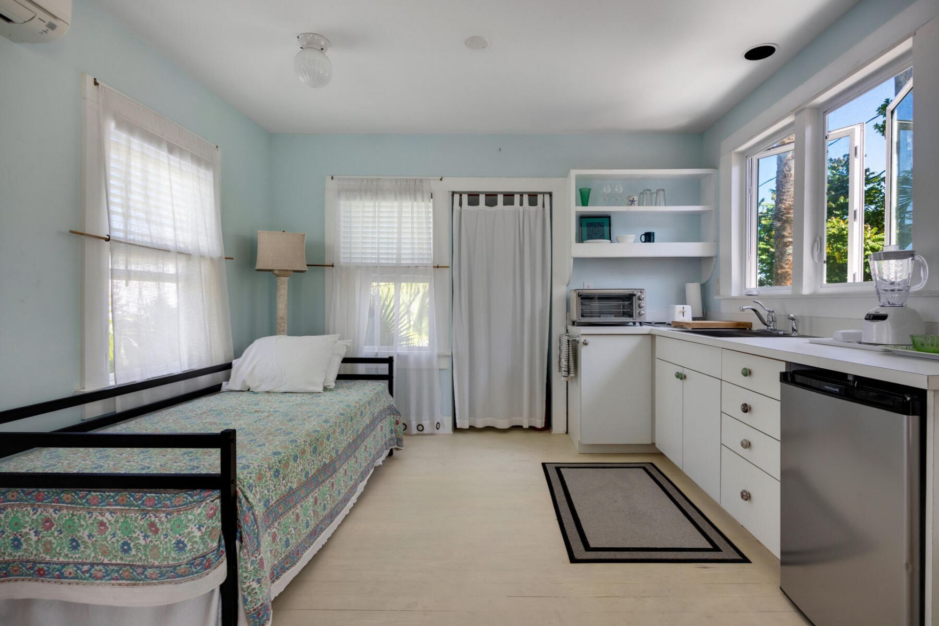 1911 Seidenberg Avenue, Key West, FL 33040 Photo