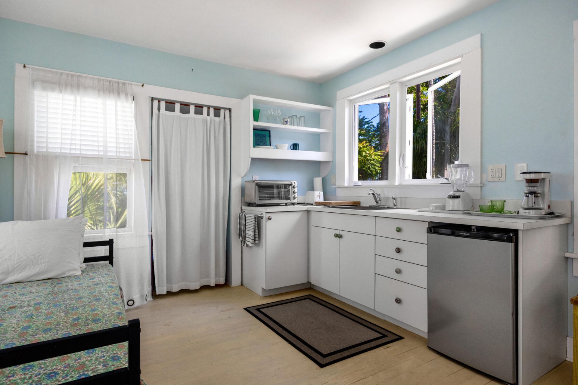 1911 Seidenberg Avenue, Key West, FL 33040 Photo