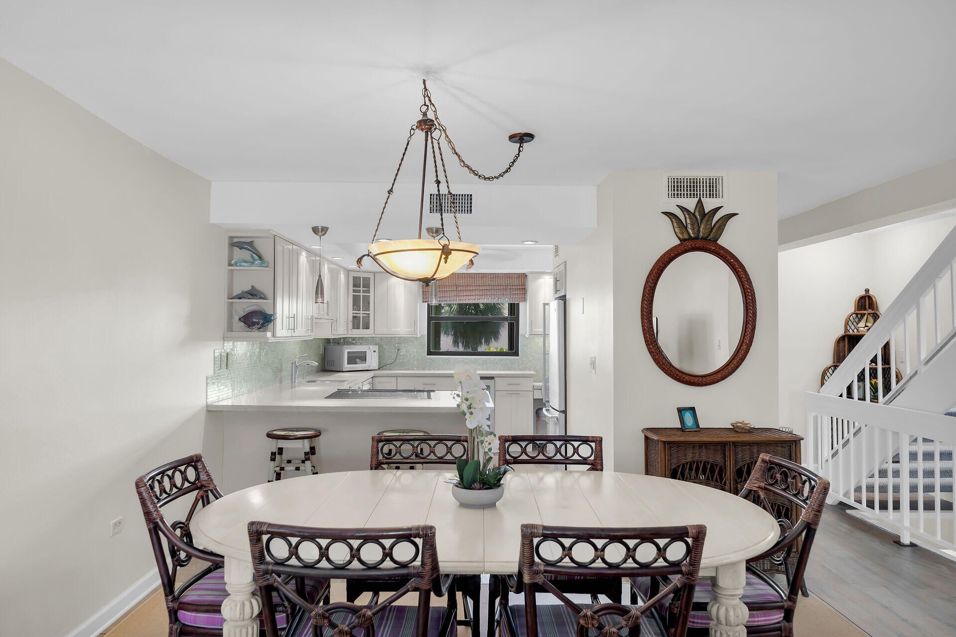 601 W Ocean Drive, Unit 316-D, Key Colony, FL 33051 Photo