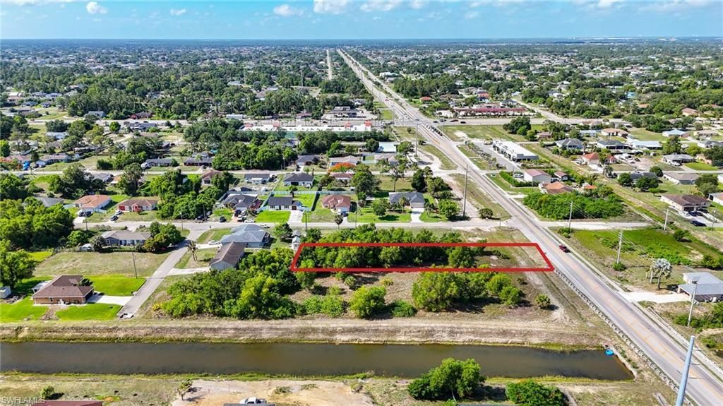 702 Gunnery Rd N, Lehigh Acres, FL 33971 Photo