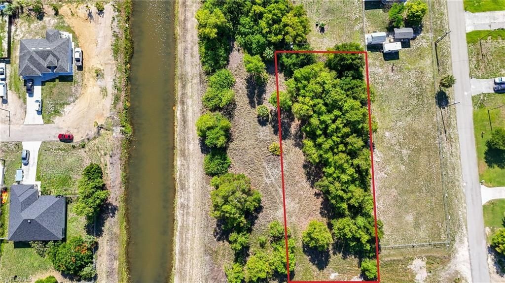 702 Gunnery Rd N, Lehigh Acres, FL 33971 Photo