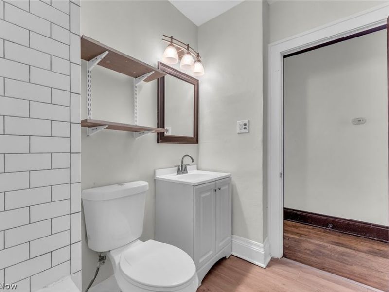 11415 Fidelity Avenue , Unit 2/UP, Cleveland, OH 44111 Photo 21
