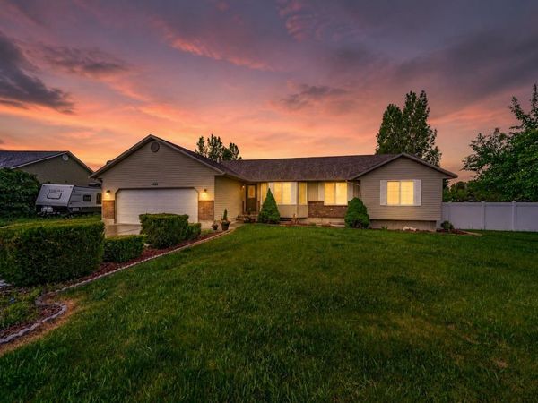 4428 High Desert Dr., Ammon, ID 83406