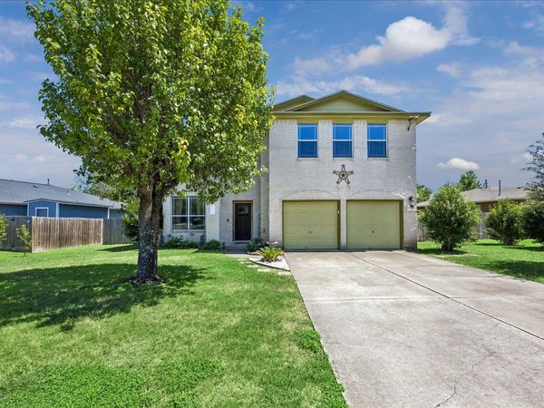 338 Spring Branch LOOP, Kyle, TX 78640