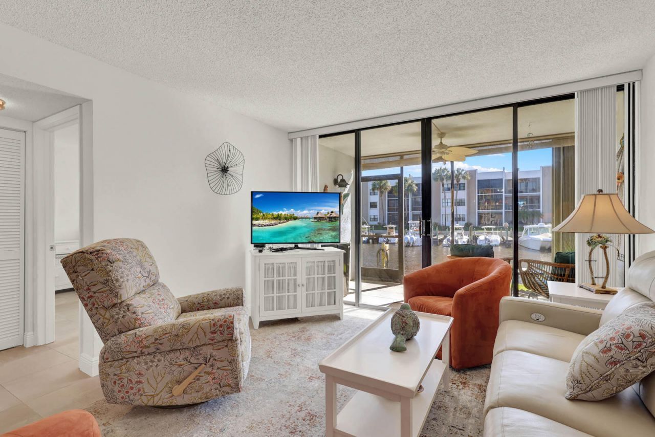 1950 SW Palm City Road, Unit 9102, Stuart, FL 34994 Photo