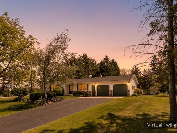 N9692 Wildflower Lane, Berlin, WI 54923