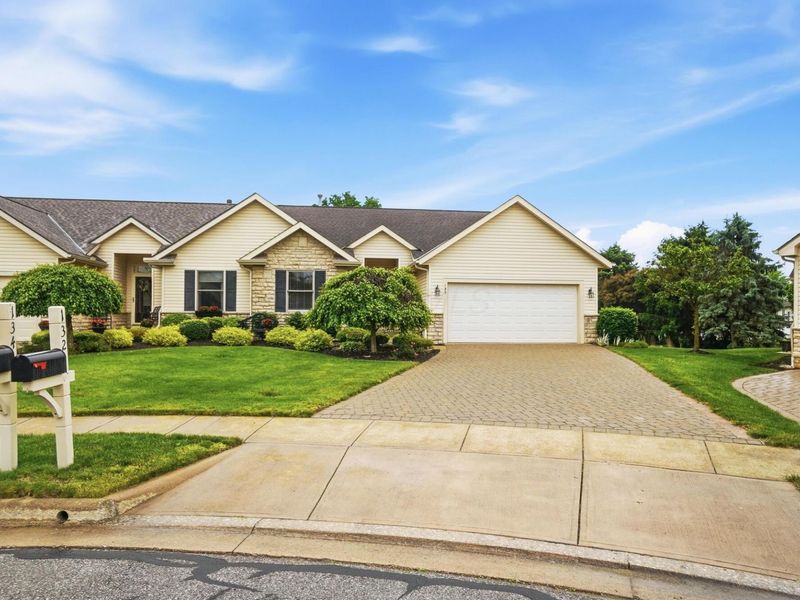 132 Braddington Court, Delaware, OH 43015 Photo 2