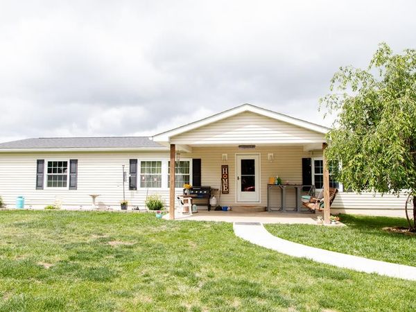 2050 Newman Ridge Rd, Proctor, WV 26055