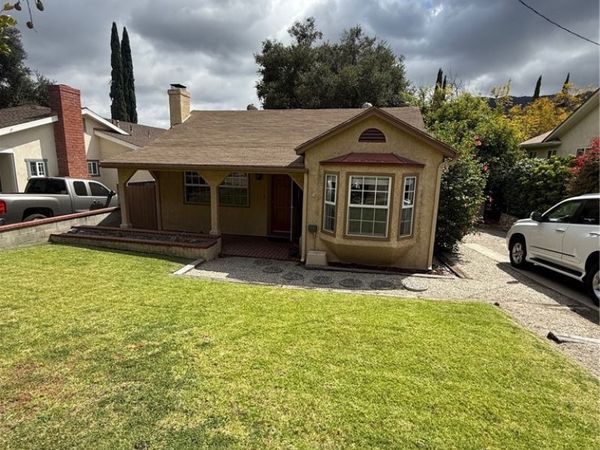 2828 Hermosa Ave, La Crescenta, CA 91214