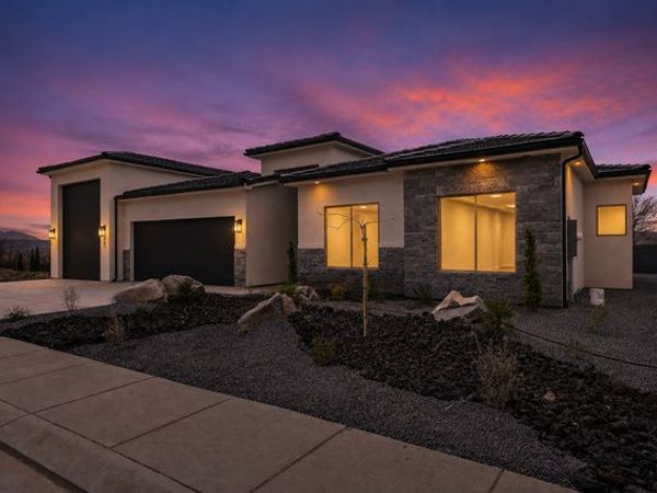 403 N 200 E, La Verkin, UT 84745