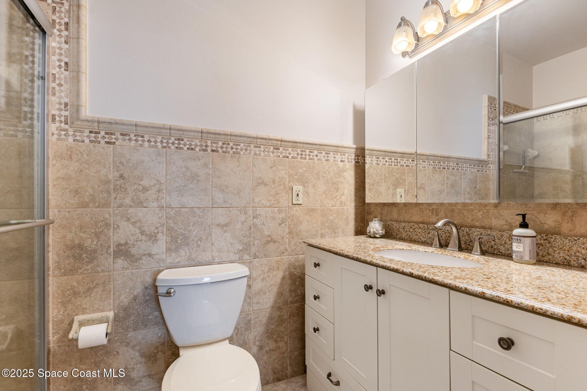 333 N Atlantic Avenue, Unit 305, Cocoa Beach, FL 32931 Photo