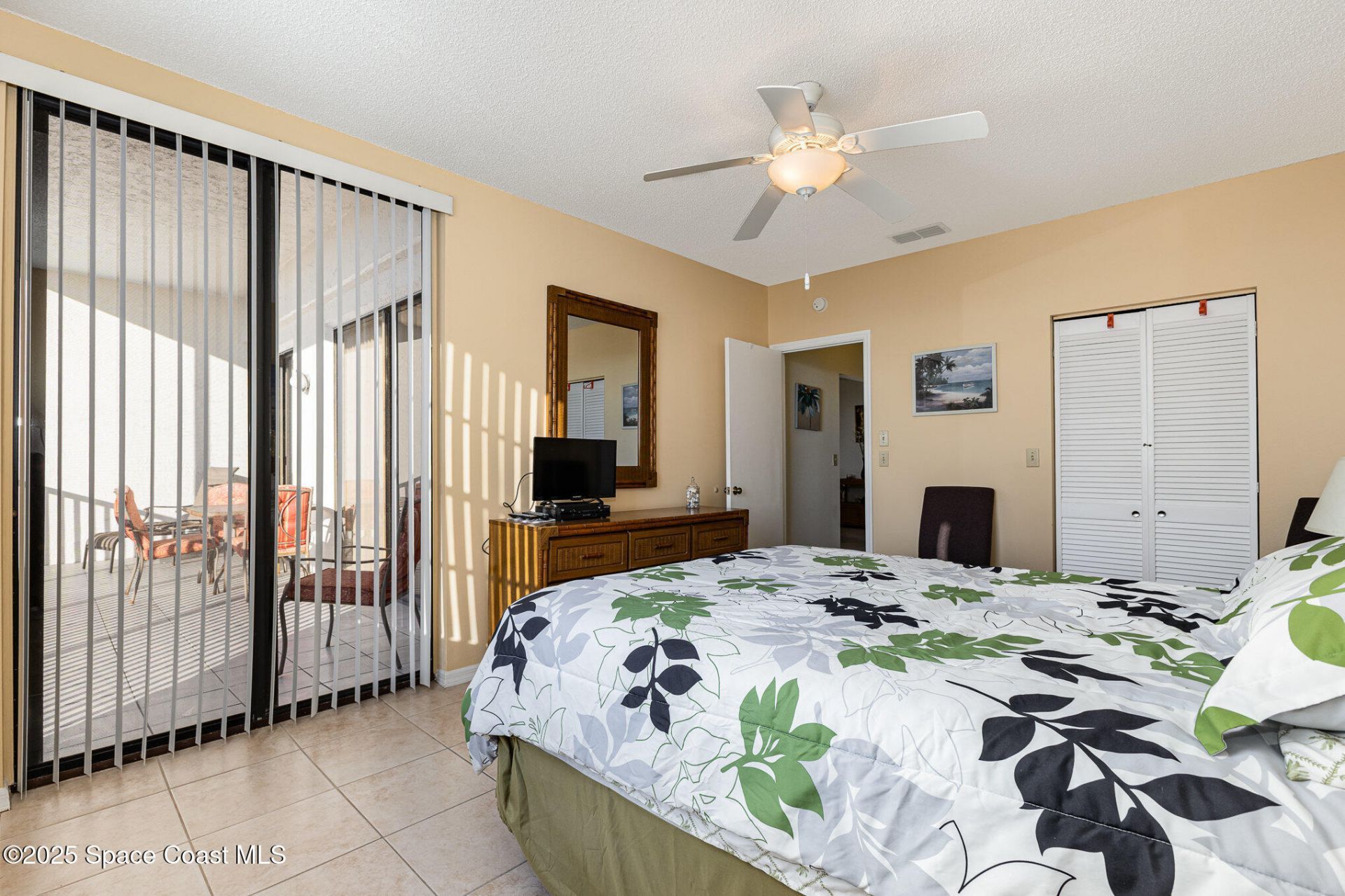 333 N Atlantic Avenue, Unit 305, Cocoa Beach, FL 32931 Photo