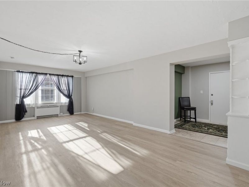 13500 Shaker Boulevard , Unit 203, Cleveland, OH 44120 Photo 8