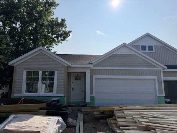 325 Round Hill Road, Kalamazoo, MI 49009