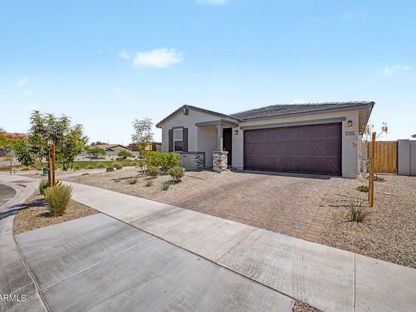 17525 W ADAMS Street, Goodyear, AZ 85338