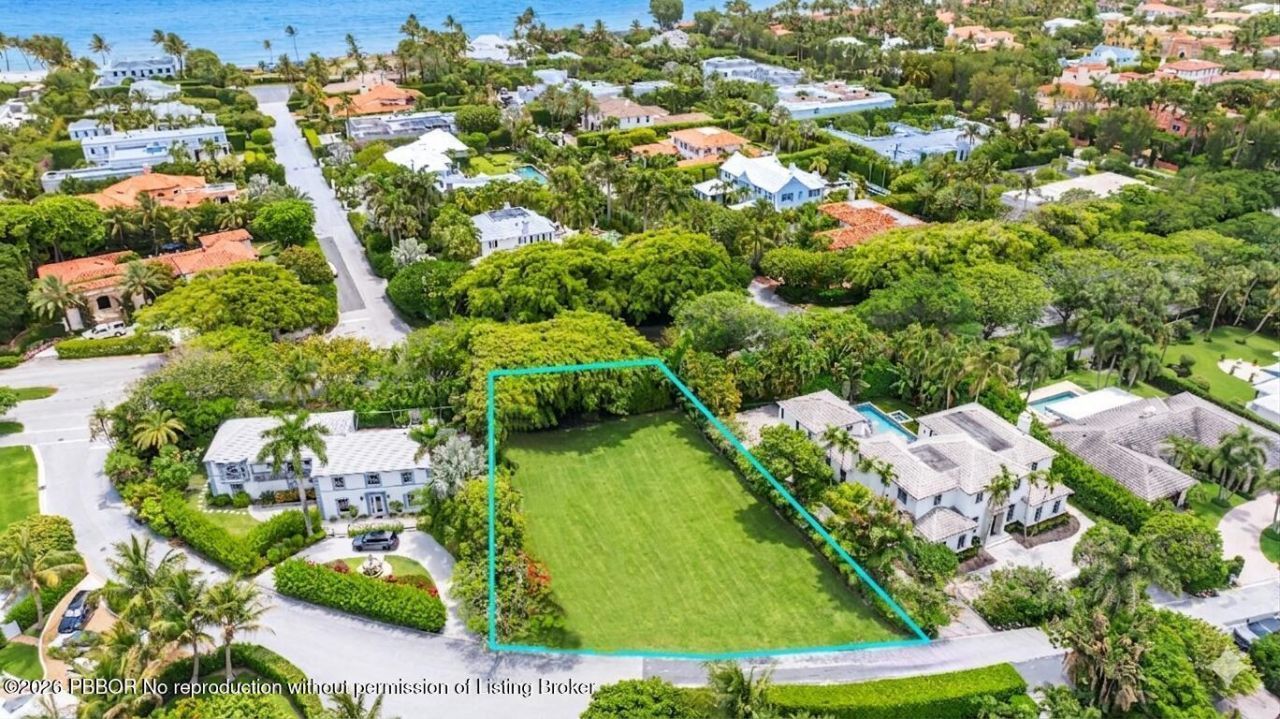 357 Crescent Drive, Palm Beach, FL 33480 Photo