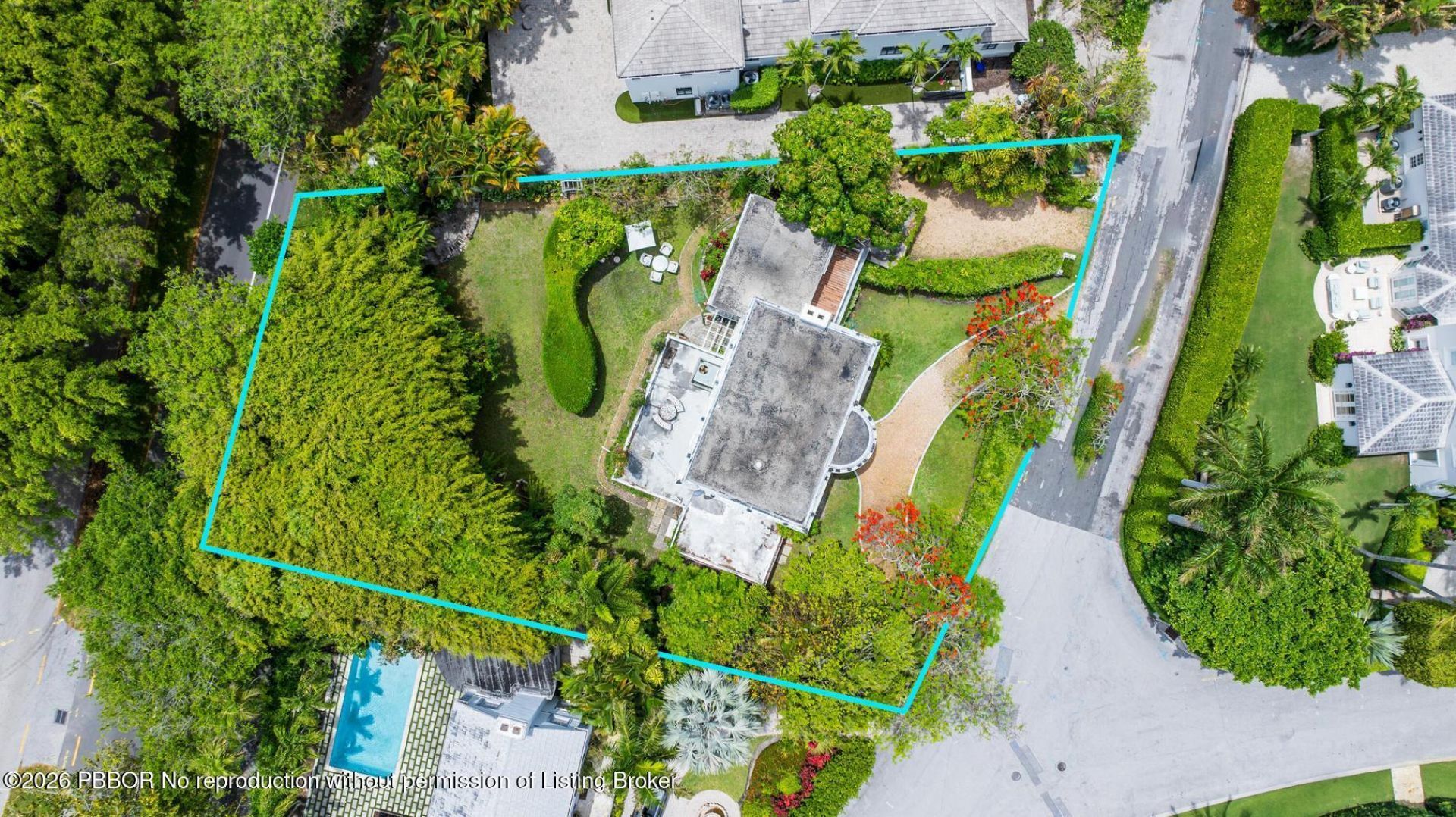 357 Crescent Drive, Palm Beach, FL 33480 Photo
