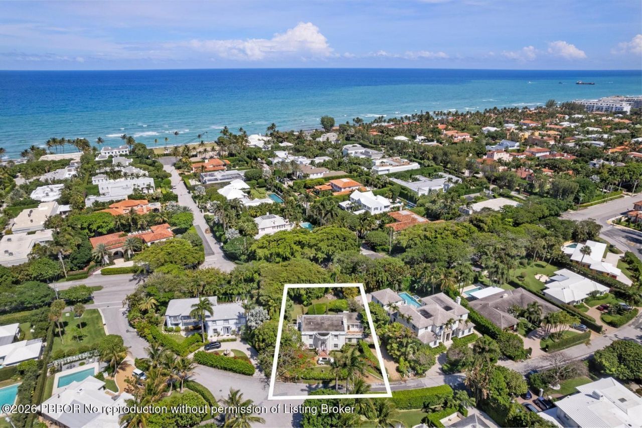 357 Crescent Drive, Palm Beach, FL 33480 Photo