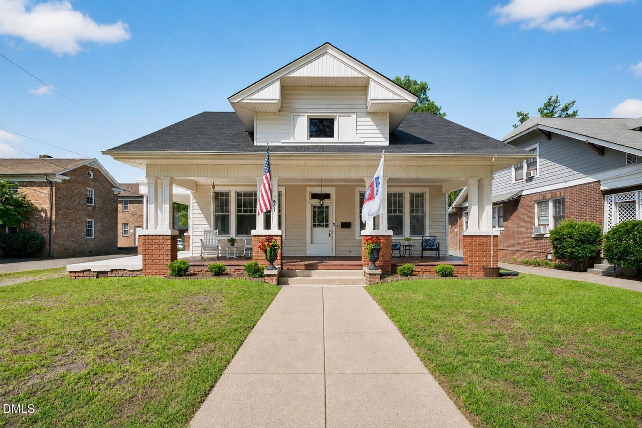907 Broad Street W, Wilson, NC 27893 Main Photo