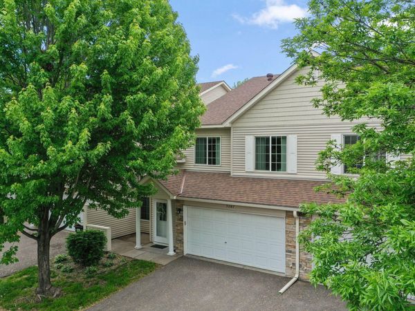 5207 207th Street N, Forest Lake, MN 55025