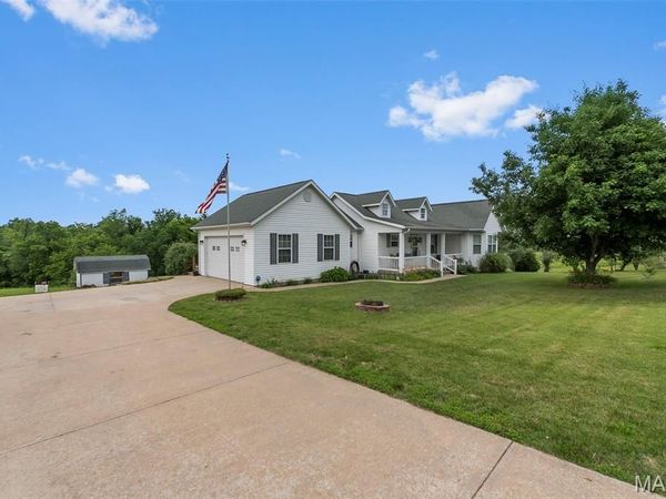 209 Tolbert Drive , Jackson, MO 63755