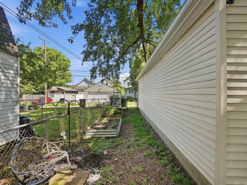 741 E Mulberry Street , Lancaster, OH 43130 Photo 54