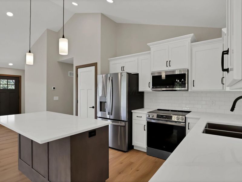 14362 Monroe Mills Road, Mount Vernon, OH 43050 Photo 20