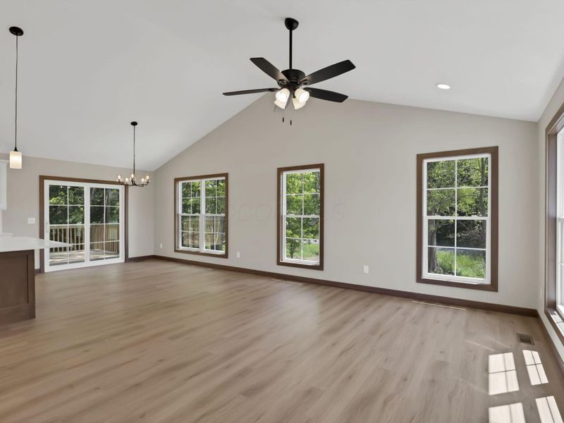 14362 Monroe Mills Road, Mount Vernon, OH 43050 Photo 9