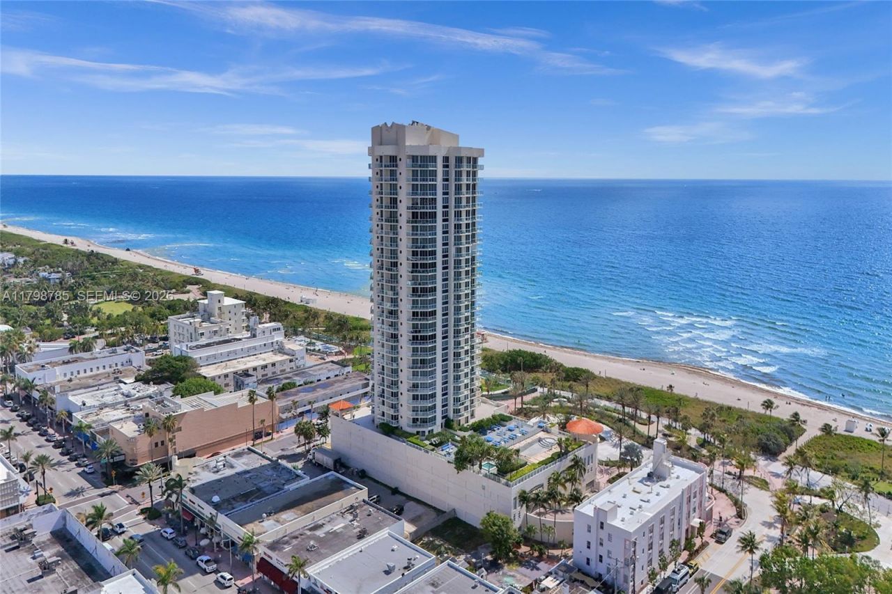 7330 Ocean Ter, Unit 8-C, Miami Beach, FL 33141 Photo