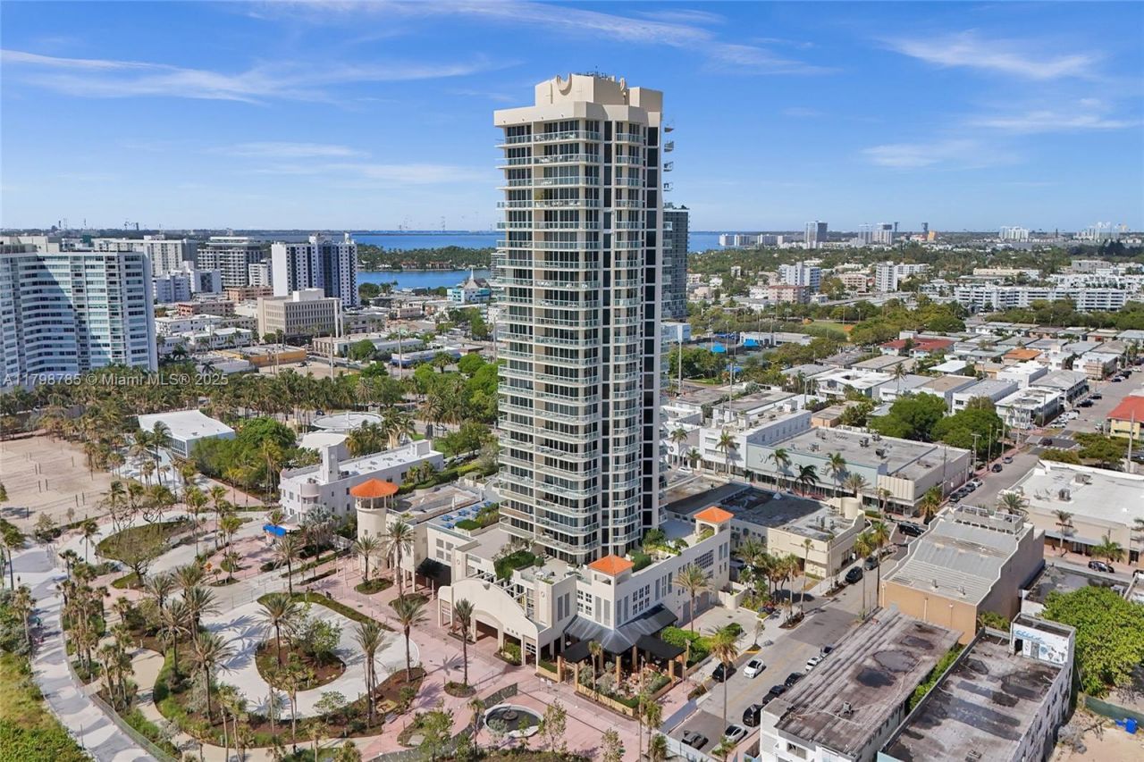 7330 Ocean Ter , Unit 8-C, Miami Beach, FL 33141 Photo