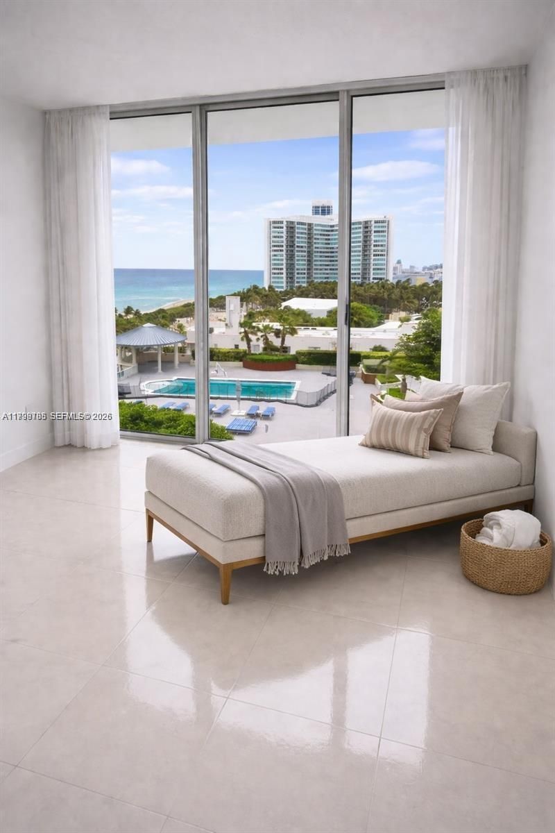 7330 Ocean Ter, Unit 8-C, Miami Beach, FL 33141 Photo