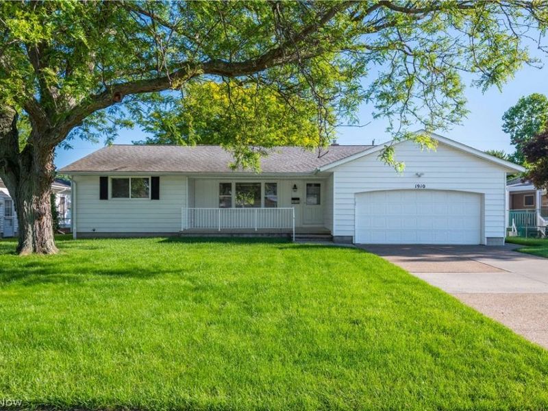 1910 W 37th Street , Lorain, OH 44053 Photo 1