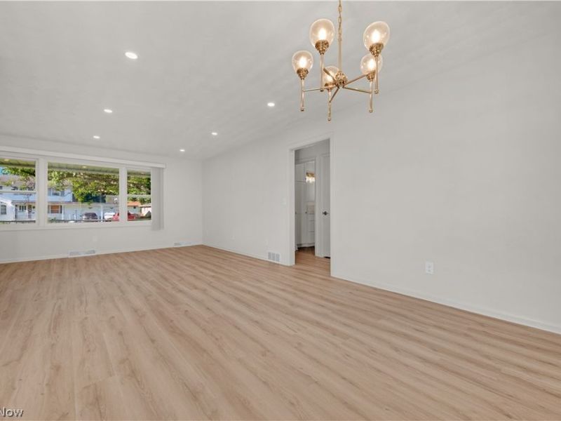 1910 W 37th Street , Lorain, OH 44053 Photo 5